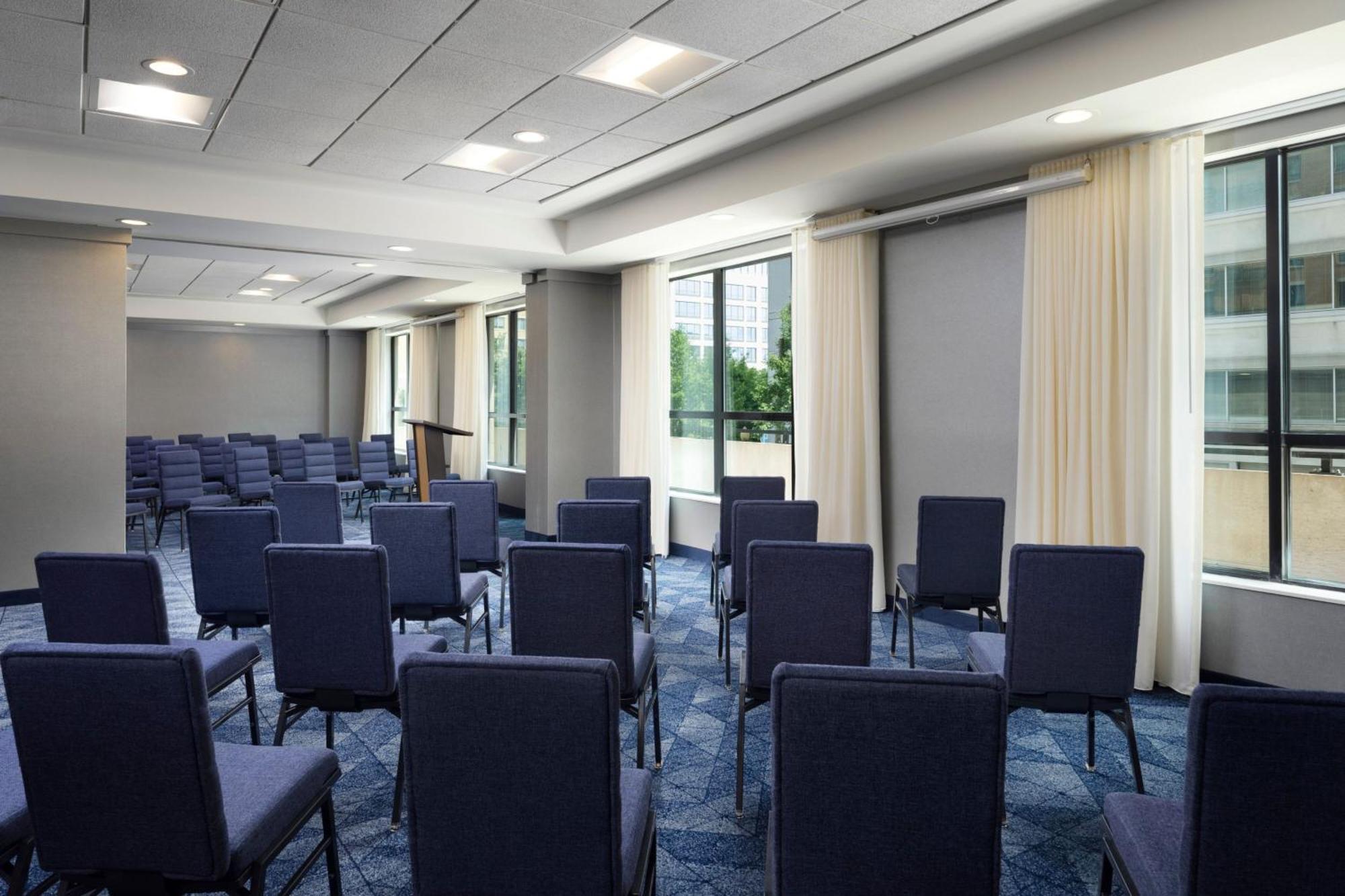 Hotel Courtyard By Marriott Washington Capitol Hill/Navy Yard Zewnętrze zdjęcie
