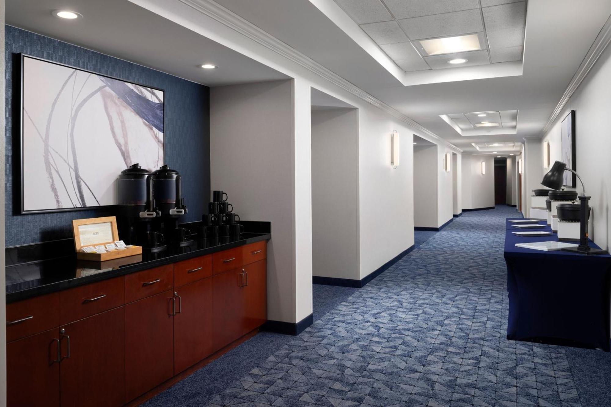 Hotel Courtyard By Marriott Washington Capitol Hill/Navy Yard Zewnętrze zdjęcie