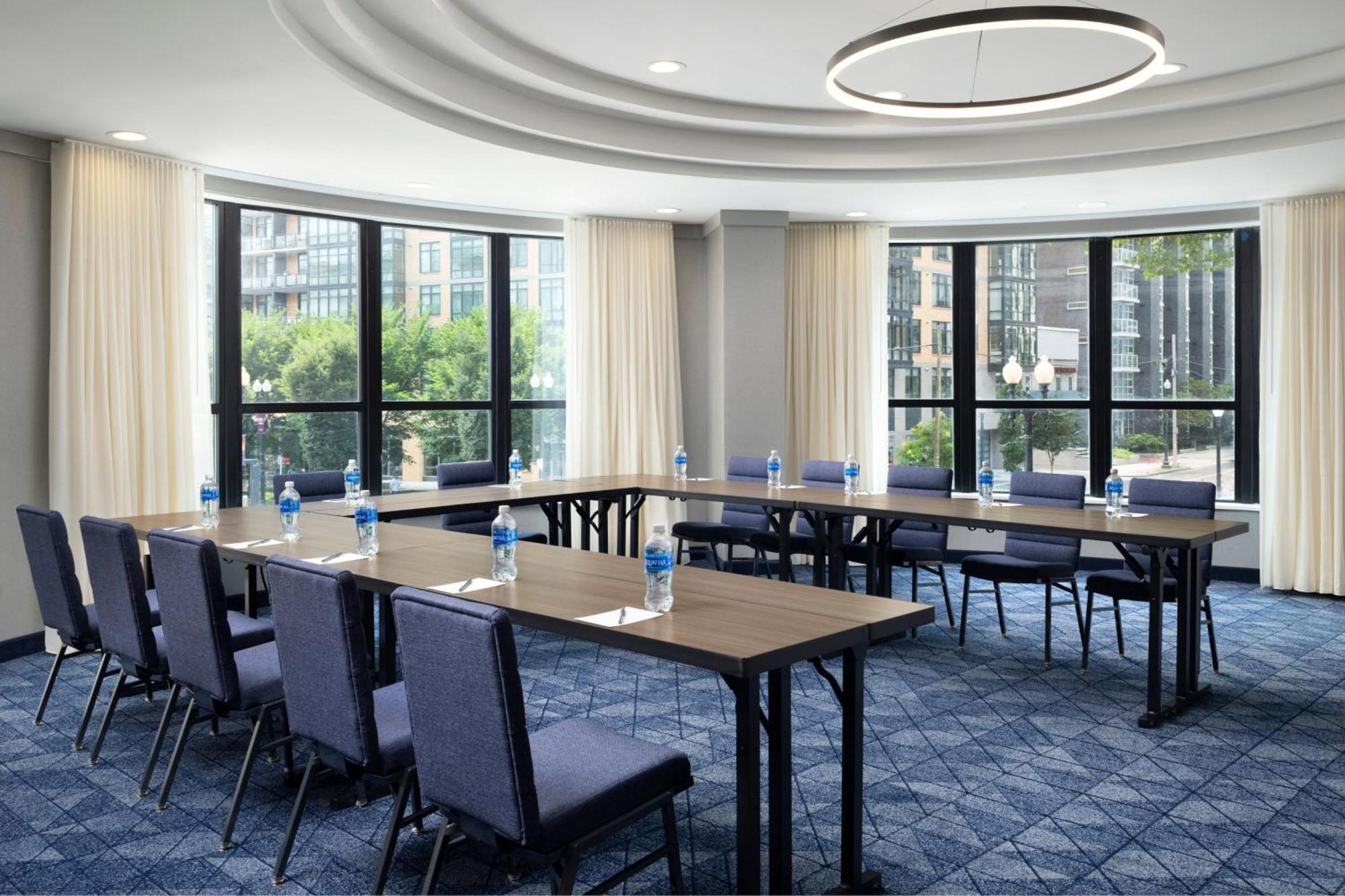 Hotel Courtyard By Marriott Washington Capitol Hill/Navy Yard Zewnętrze zdjęcie
