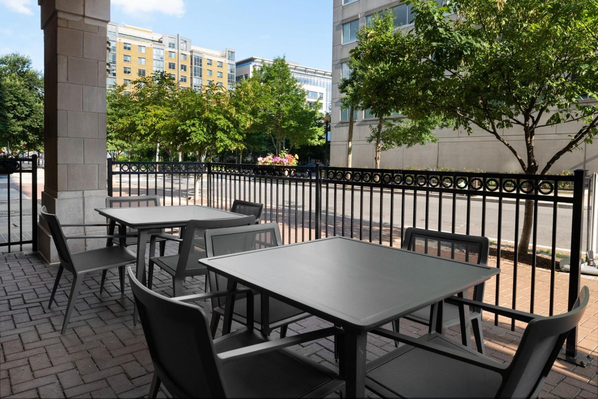 Hotel Courtyard By Marriott Washington Capitol Hill/Navy Yard Zewnętrze zdjęcie